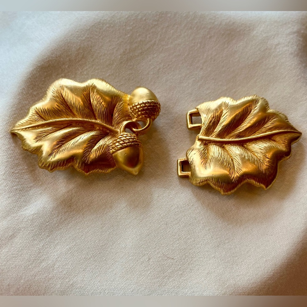 Paquette Oak Leaf/Acorn Belt Buckle - Picture 15 of 16